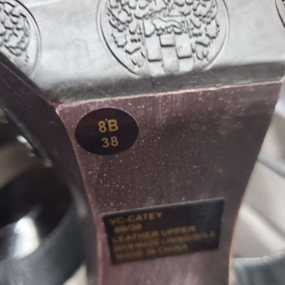 Vince Camuto heels shoes - Picture 4 of 7